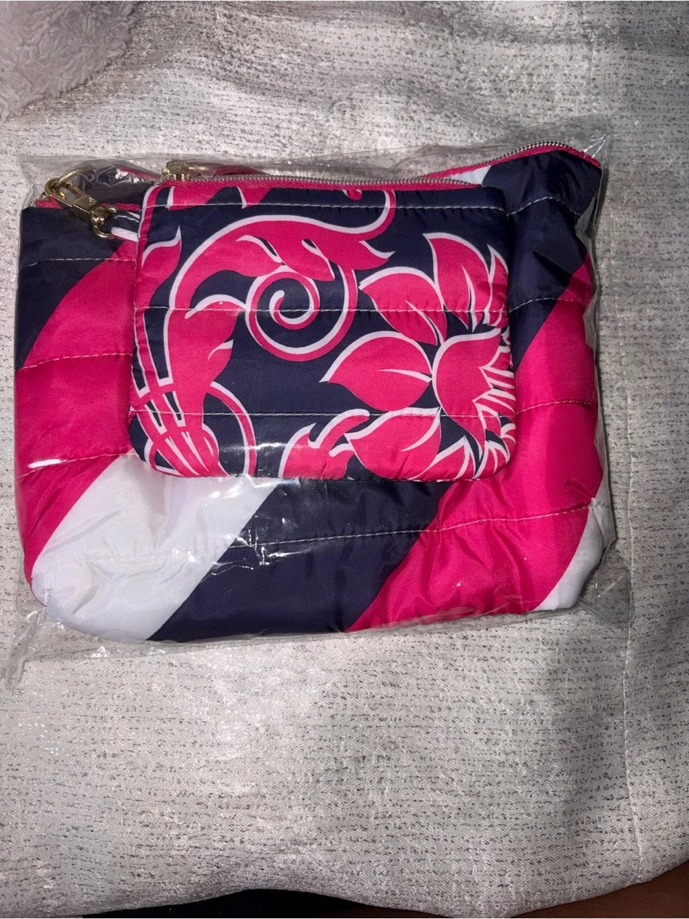 NWT Estée Lauder 2-Piece Puffy Quilted Cosmetic Bag Set – Pink & Navy Floral